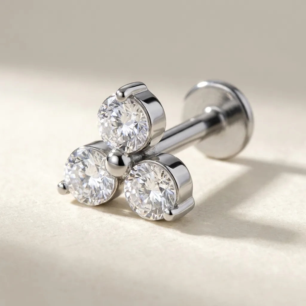 Natural silver titanium Ashley trinity CZ labret, three quarter angle

